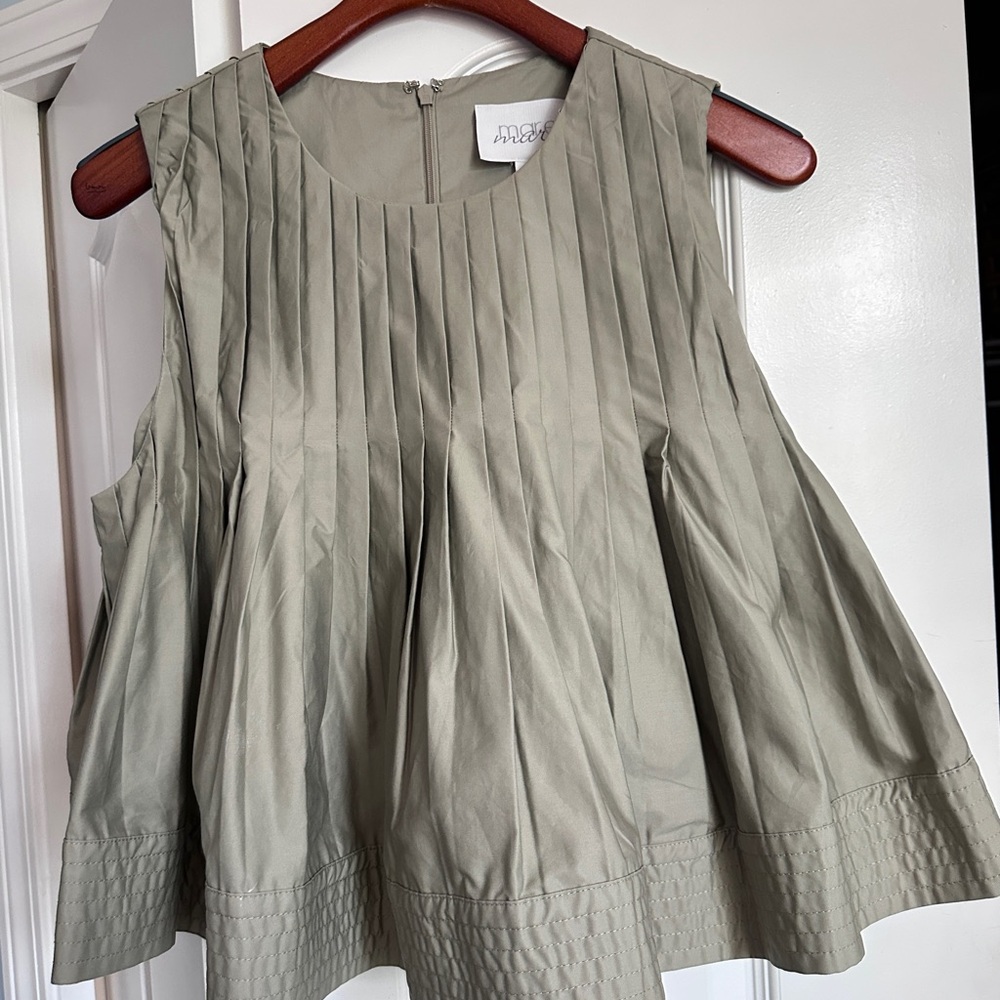 Mare Mare Pleated Sleeveless Top in Olive Sz M